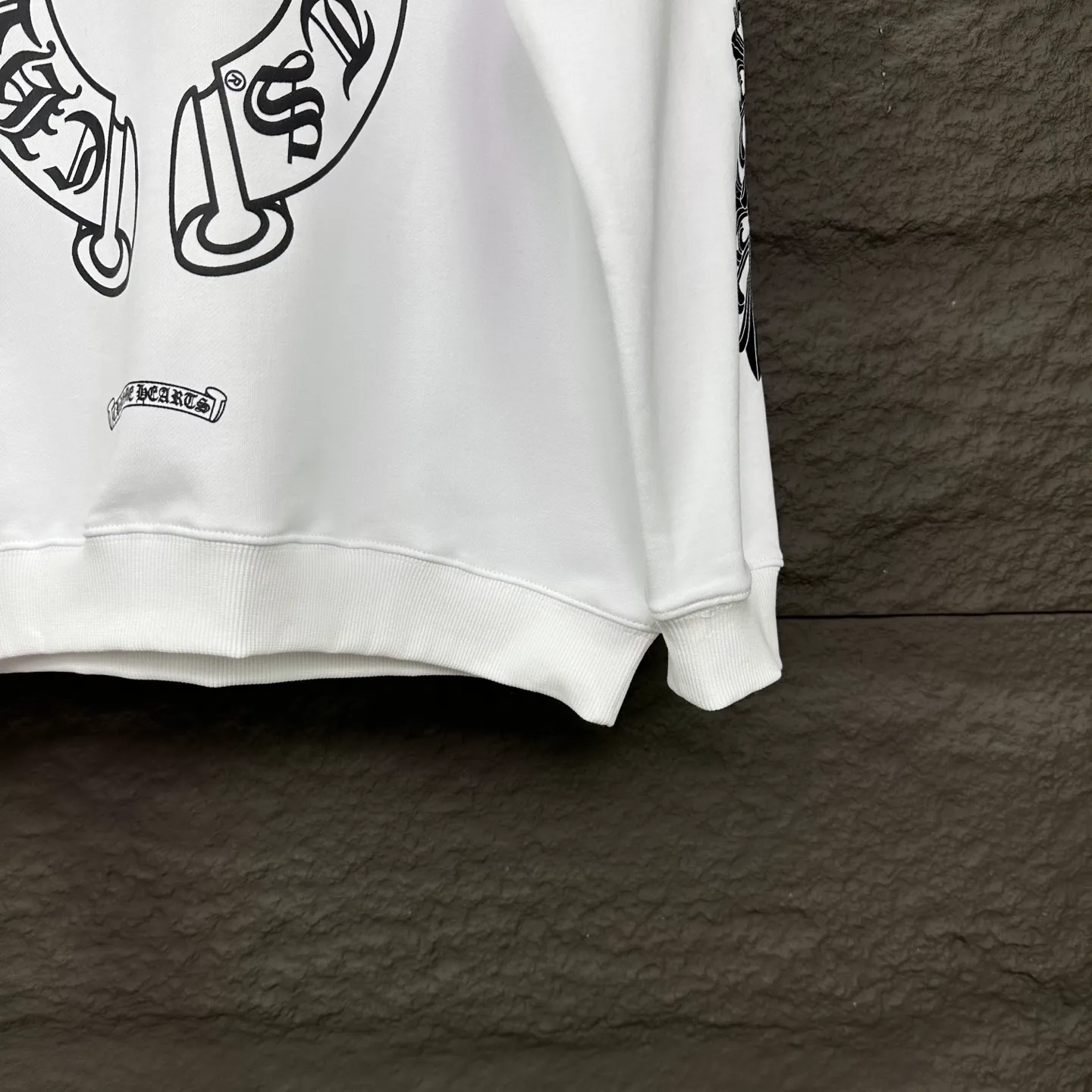2025New Arrival logo Same Style Quality😘😘 g Versatile 👍 ：White Size：S、M、L